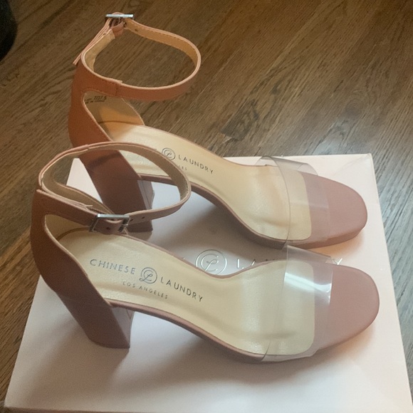 Heels - Picture 1 of 13